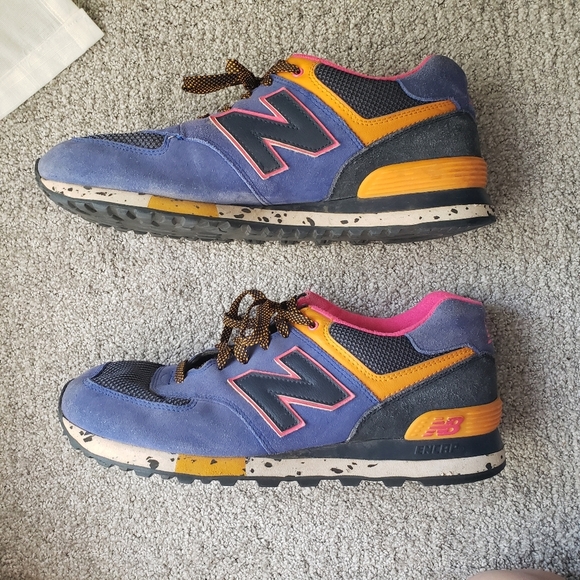 New Balance 574 Blue, Pink, and Orange  Sneakers Men's 9 - Picture 3 of 7